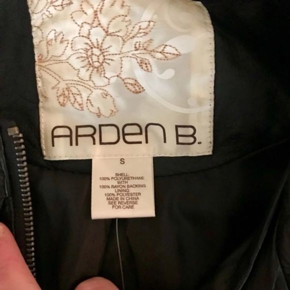 New without Tags Arden B. Faux Leather Motto Jacket Size Small - Picture 3 of 5